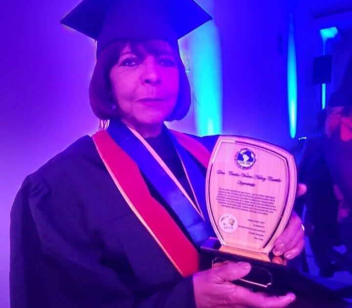 OICIM distingue a neumóloga dominicana y destaca su trayectoria en atención al paciente