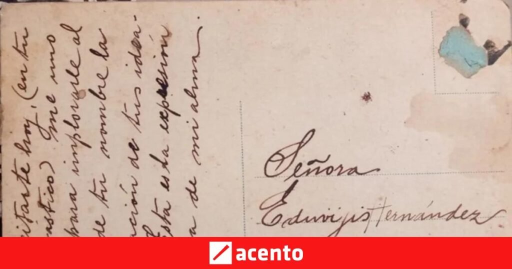 Siete postales entre 1914 y 1930 reflejan a una élite alfabetizada en un país de exclusión