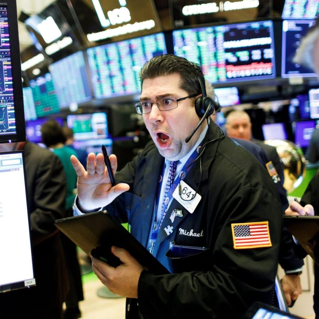 Wall Street marca nuevos máximos mientras persisten dudas sobre la economía de EE.UU. tras el alivio por Irán