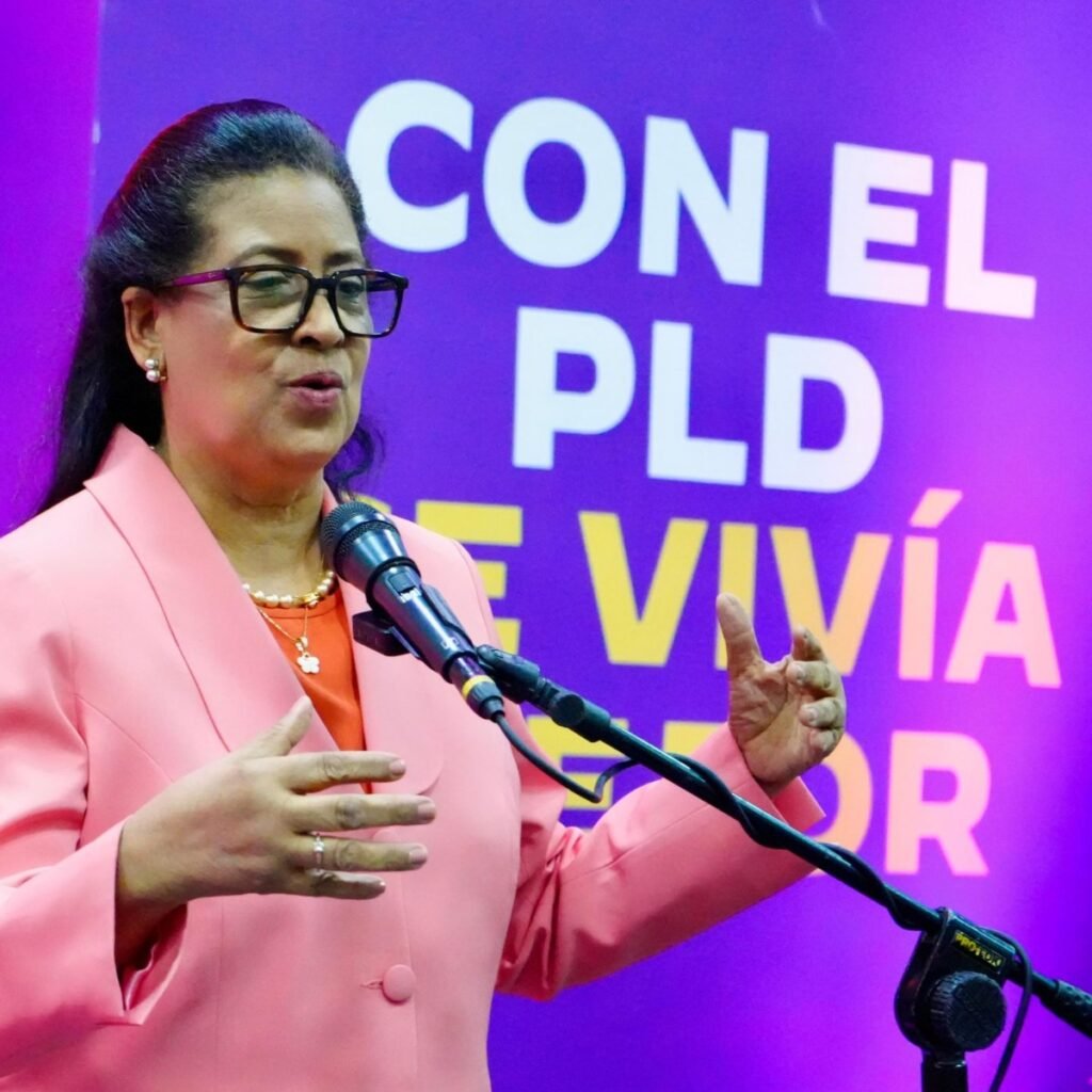 Cristina Lizardo destaca las adversidades que viven muchas madres dominicanas