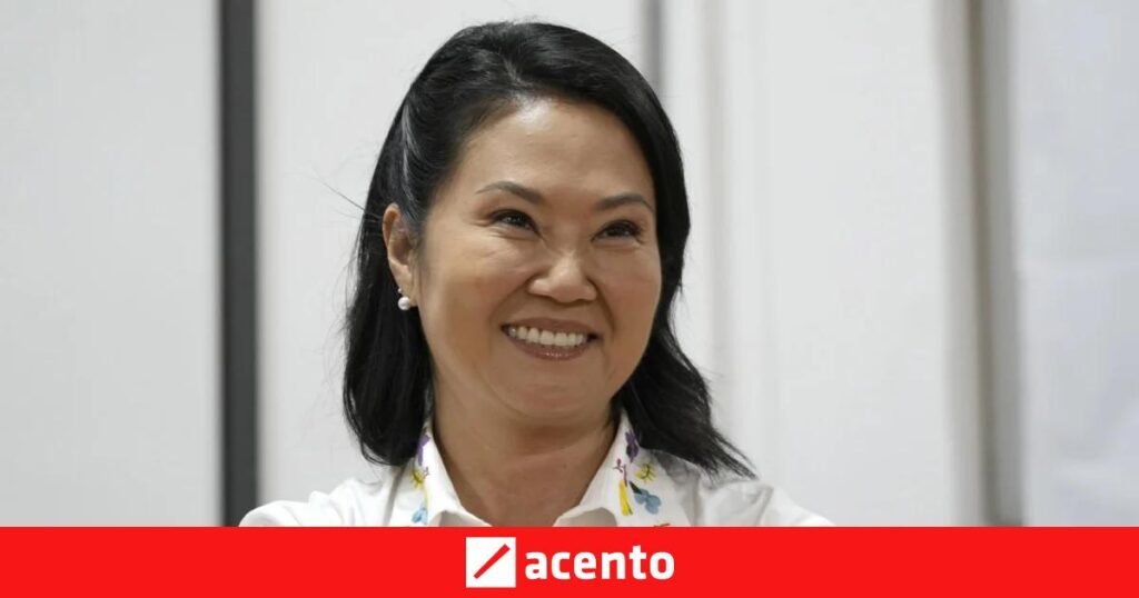 Keiko Fujimori llega al poder tras una década de crisis y bajo la sombra del papel del fujimorismo en la inestabilidad peruana