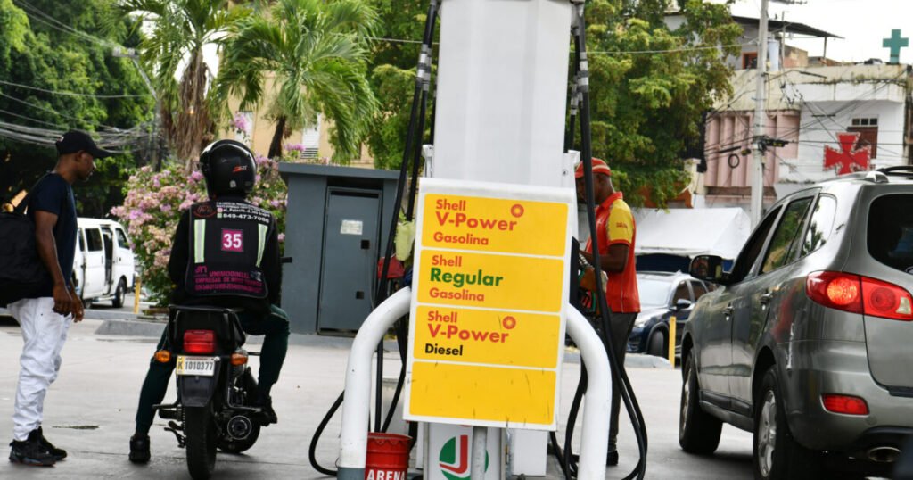 Gasolinas y gasoil vuelven a encarecerse mientras el plan oficial mantiene congelados otros combustibles