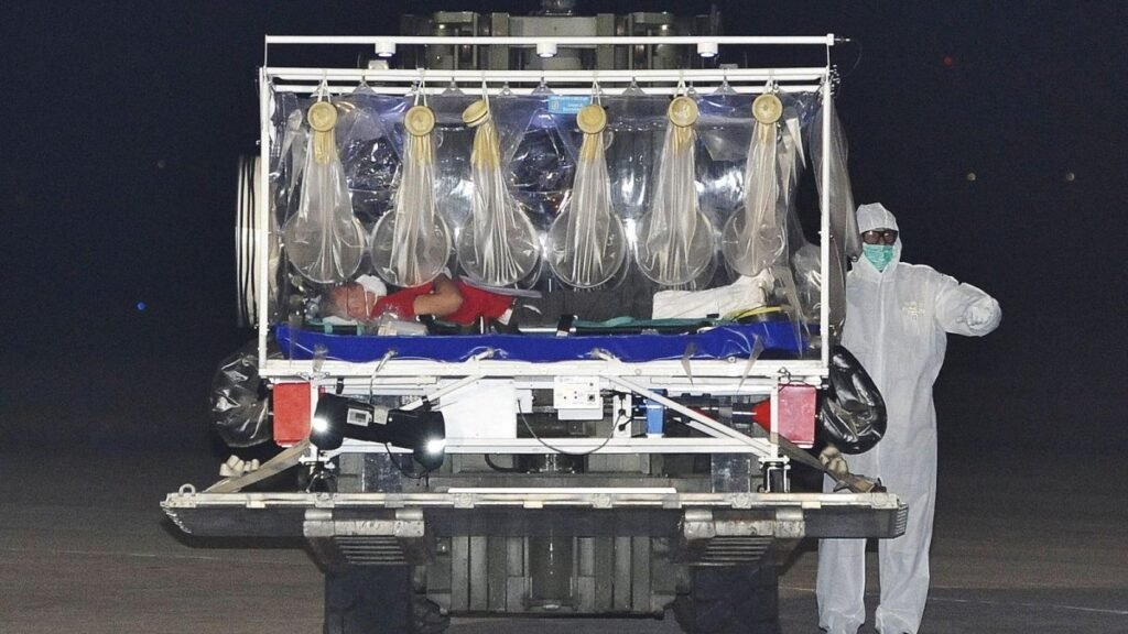 Italia aísla a un paciente por sospecha de ébola y refuerza sus controles sanitarios