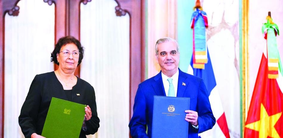 Abinader eleva acuerdo con Surinam mientras quedan pendientes los resultados concretos de la agenda bilateral
