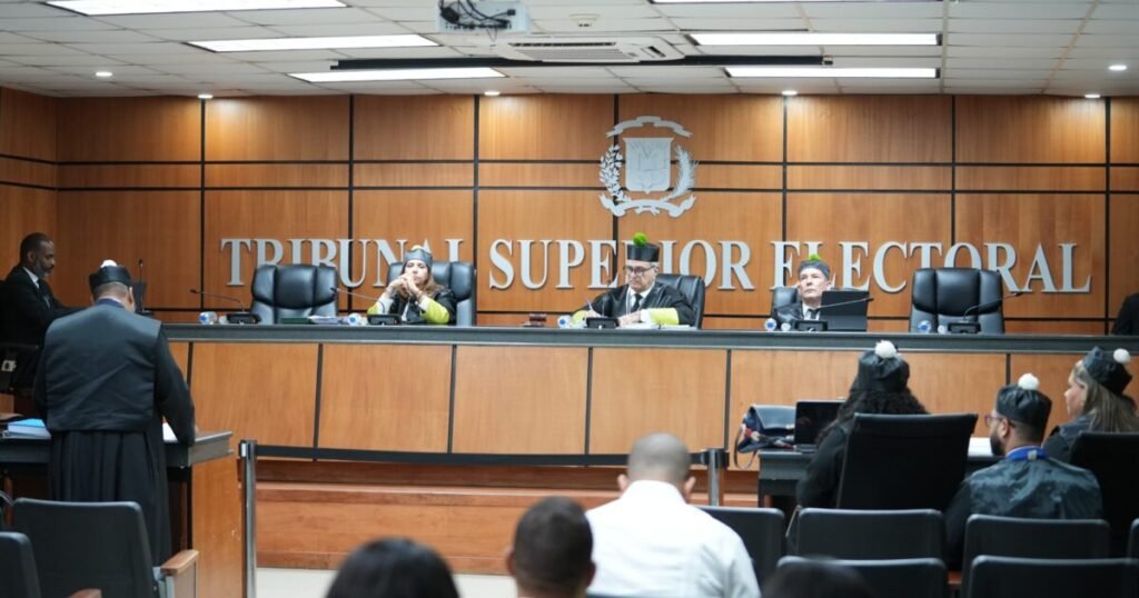 TSE deja en fallo reservado impugnación contra reglas de la JCE sobre encuestas electorales