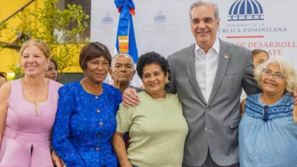 Gobierno reivindica cercanía de Abinader mientras pone el foco en su narrativa de gestión
