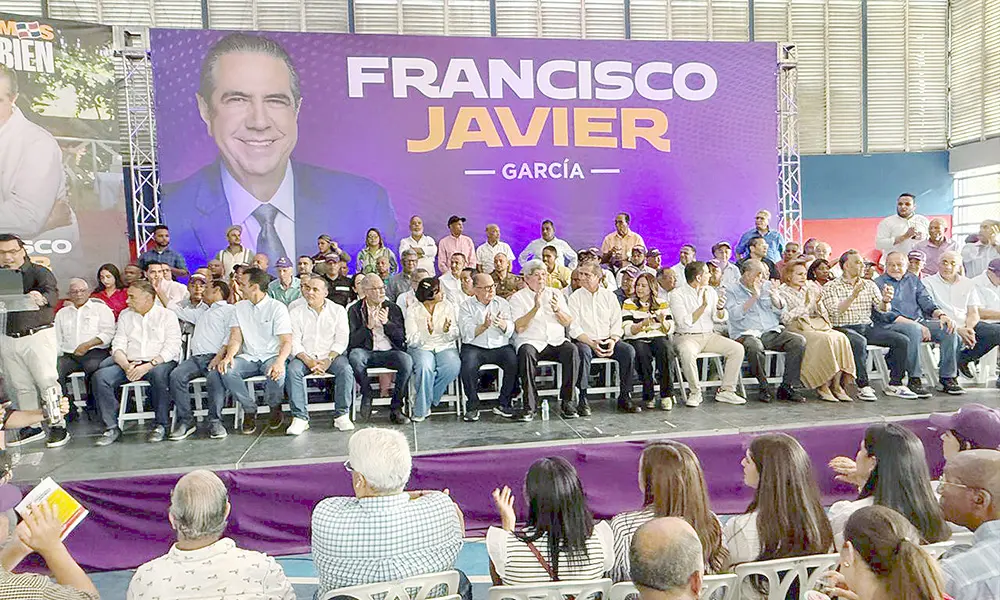 Francisco Javier moviliza al PLD en Santiago con promesa de escuchar a la gente en todo el país