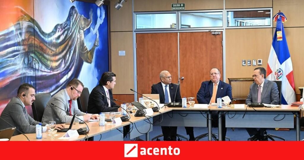 La visita del FMI avala la estabilidad macro, pero no disimula la brecha social