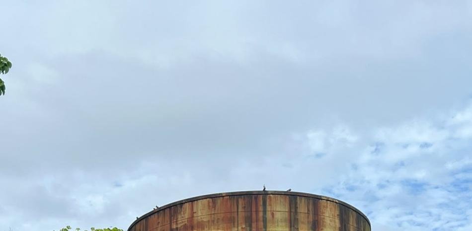 Pimentel sigue bajo presión por la falta de agua y las fallas del sistema