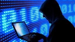 Señalamientos de Petro sobre el software electoral abren una alerta institucional