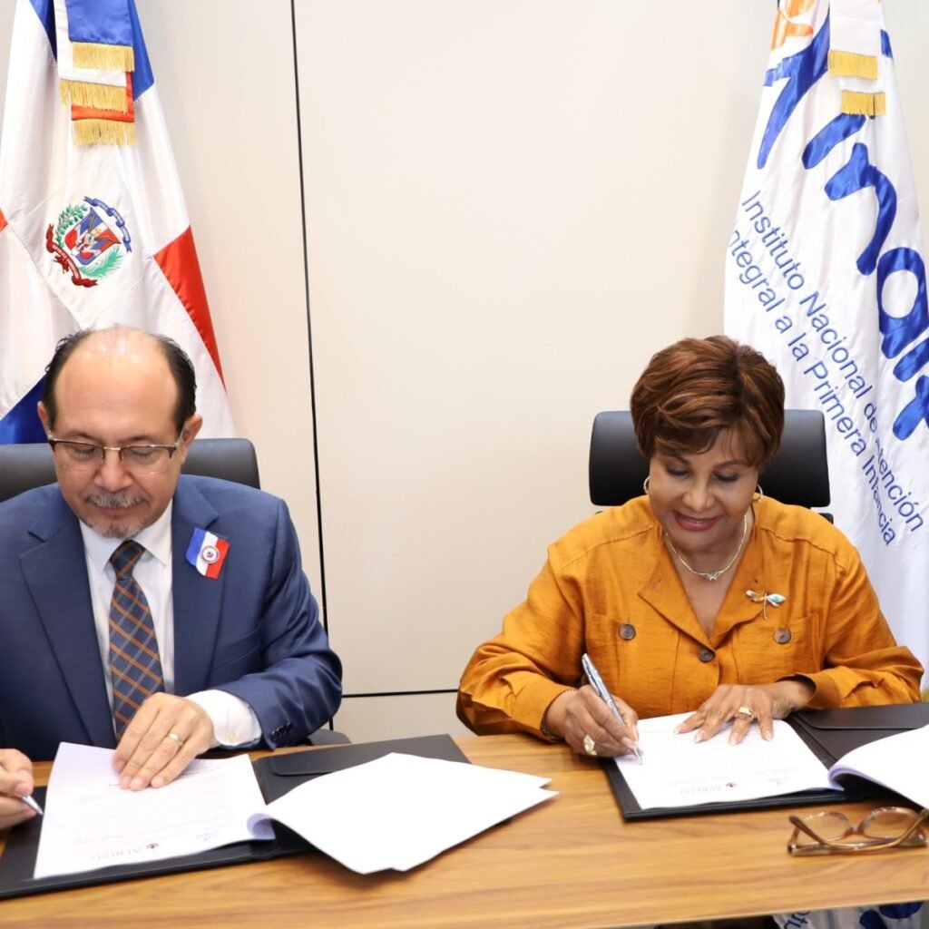INAIPI y Universidad Albizu sellan acuerdo para reforzar la formación de su personal