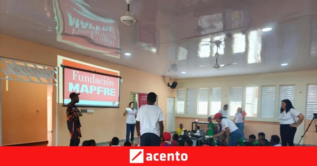 MAPFRE impulsa en República Dominicana la educación vial infantil y amplía su trabajo social con aliados locales