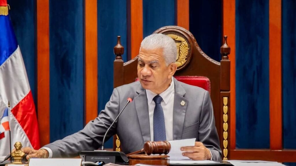 Congreso inicia esta semana el estudio del plan fiscal con mayoría oficialista y críticas previas