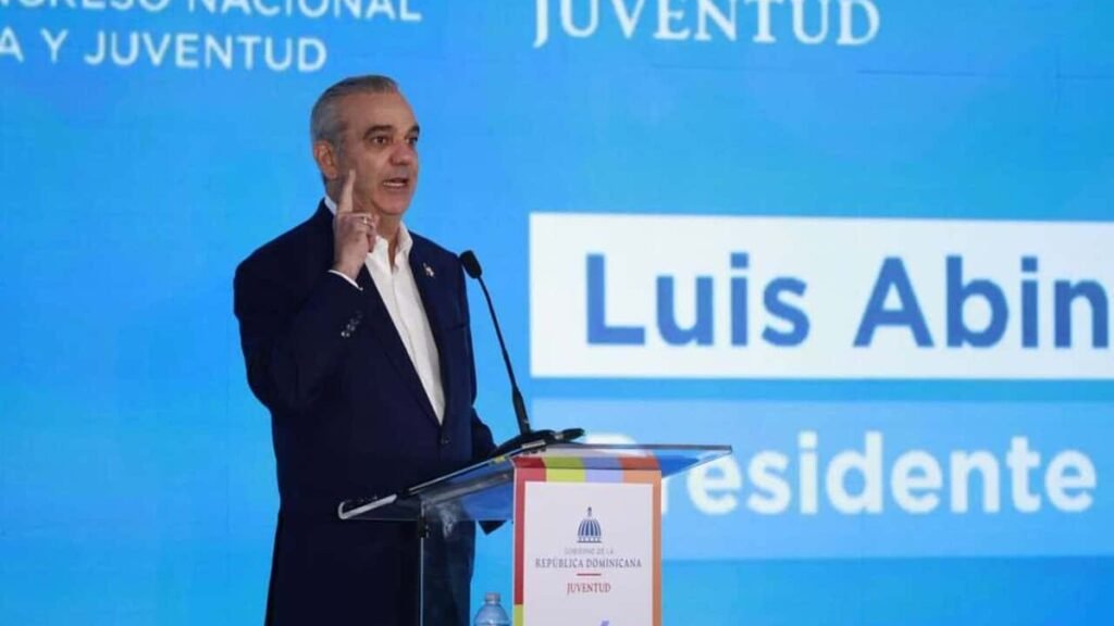 Abinader endurece su discurso anticorrupción y tomará las riendas de un nuevo sistema ético juvenil