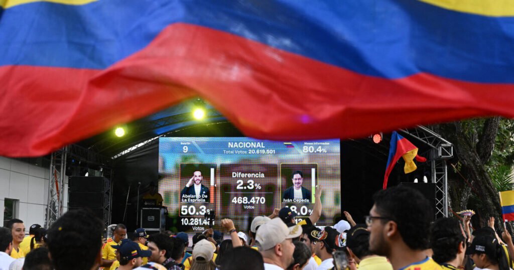 De la Espriella quedó arriba de Cepeda en un cierre electoral muy apretado