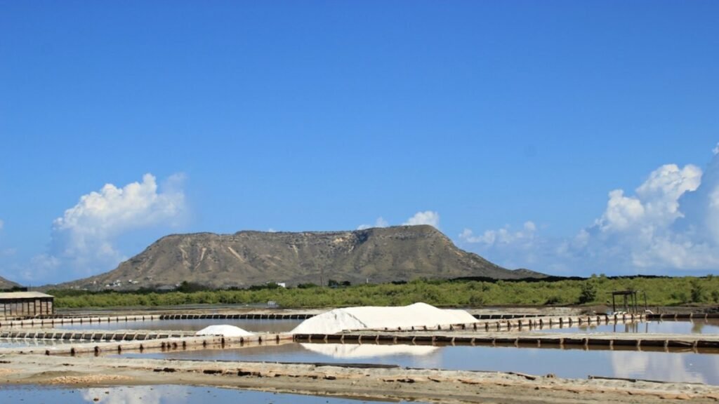 Montecristi resalta por su resiliencia, pero el empleo y la pobreza siguen marcando la agenda