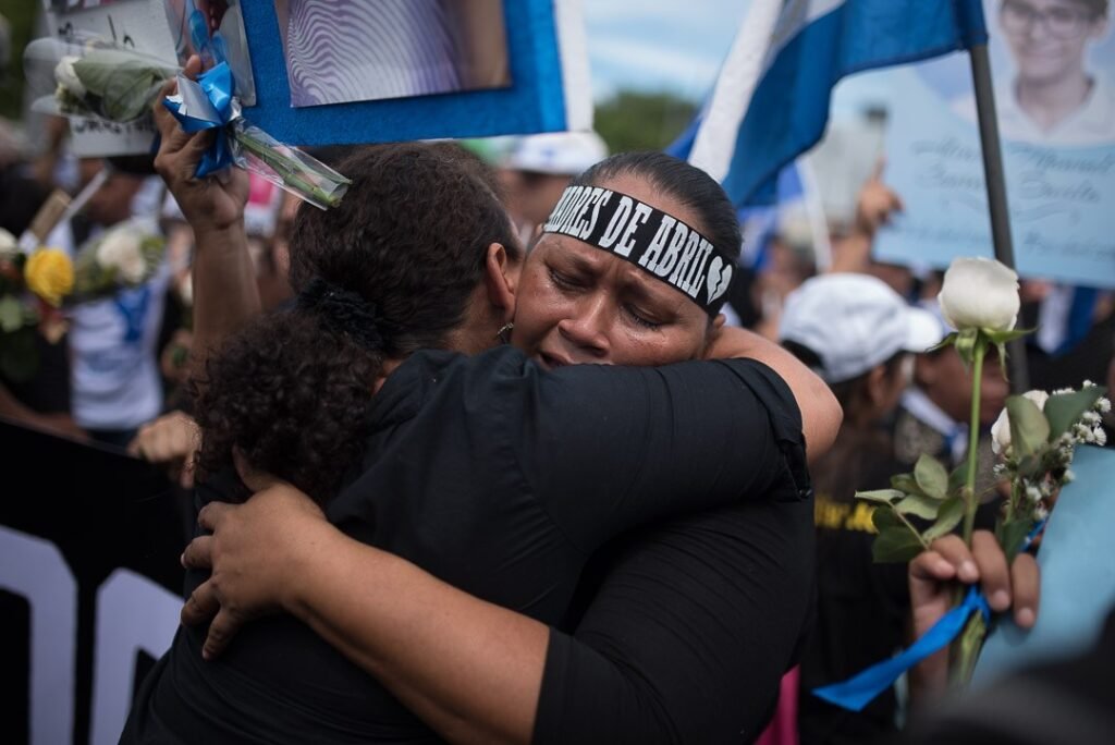 Exiliados nicaragüenses en Costa Rica renuevan pedido de justicia por la ‘Masacre del Día de las Madres’