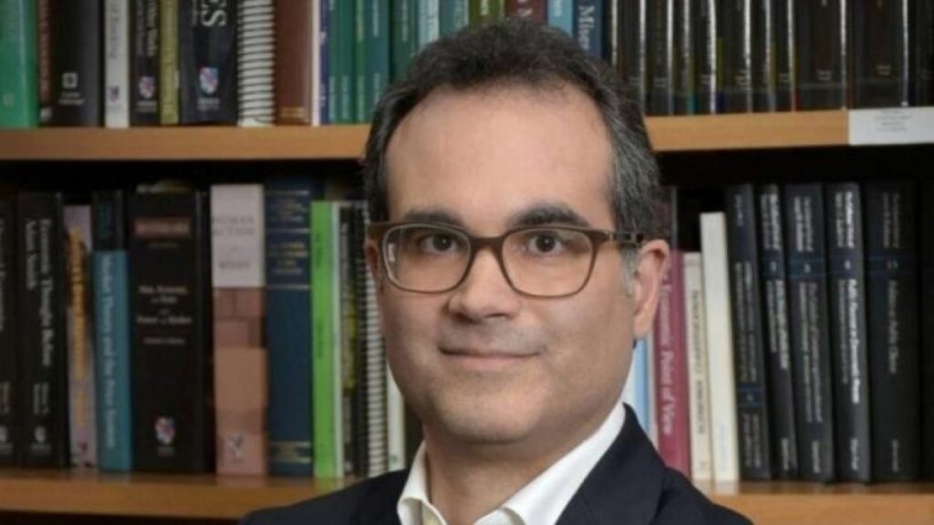 Richard Medina y Miguel Collado advierten sobre la presión de la deuda en las cuentas públicas