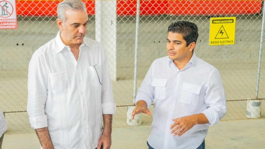 Diciembre sigue como meta para el Monorriel de Santiago mientras la obra encara su fase final