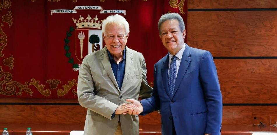 Leonel Fernández llama a reforzar la articulación iberoamericana ante el “caos mundial”