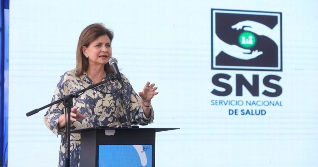 Raquel Peña y el SNS entregan en Valverde dos obras sanitarias y reavivan el debate sobre resultados en la red pública