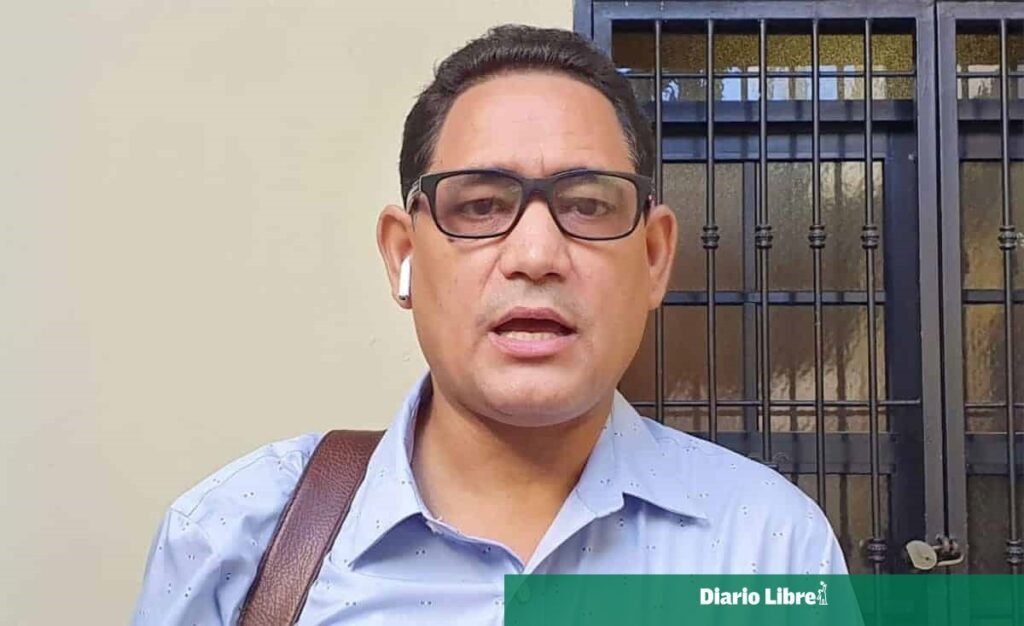 Iniciativa para recortar salarios a docentes en protesta desata rechazo por derechos laborales y tensión en educación