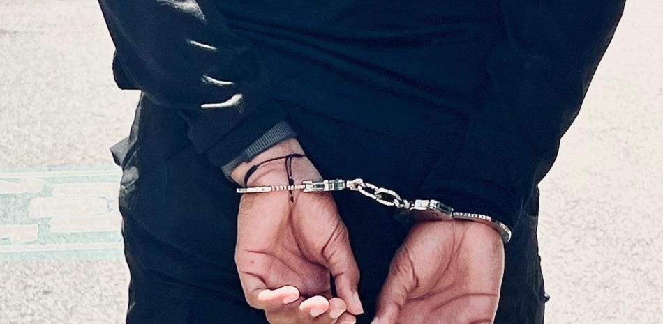 Fugitivo buscado en Pensilvania cae en Sabana de la Mar y expone la respuesta oficial