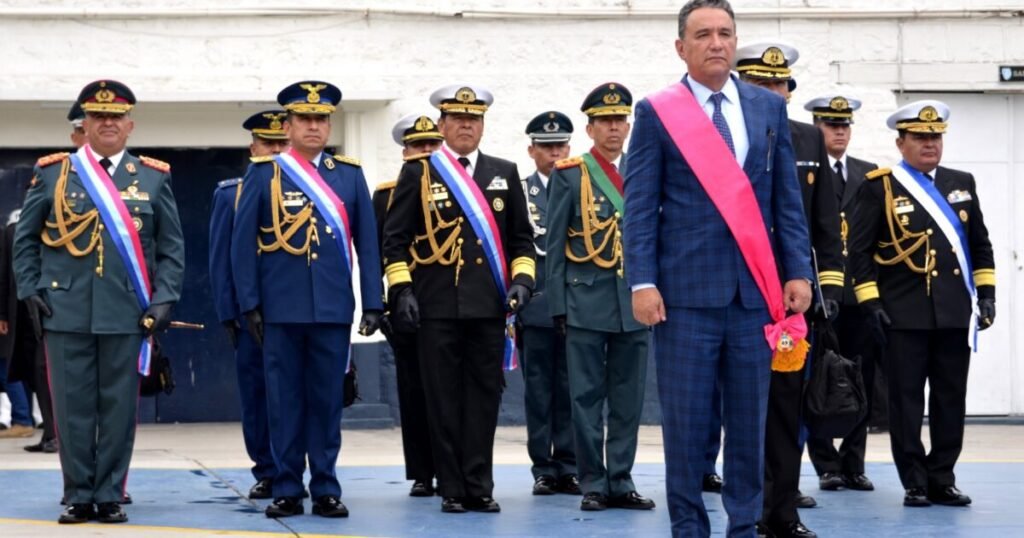 Bolivia enfrenta nueva fase de crisis con cambio en Defensa y proyecto sobre estados de excepción