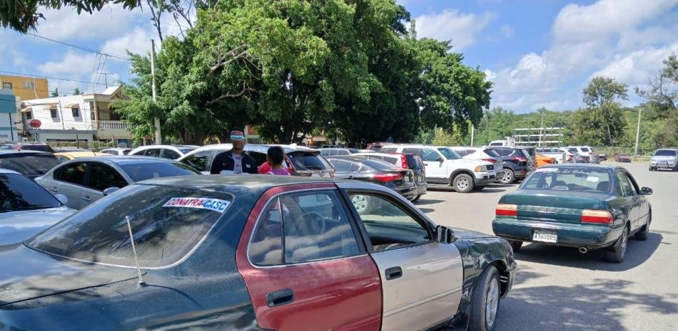 Subsidios y combustibles congelados reavivan el debate por el alza del pasaje en Santiago