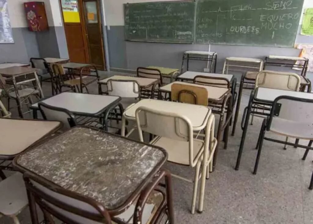 Azua deja 38 de 61 proyectos de inversión en cero pese a tener presupuesto aprobado