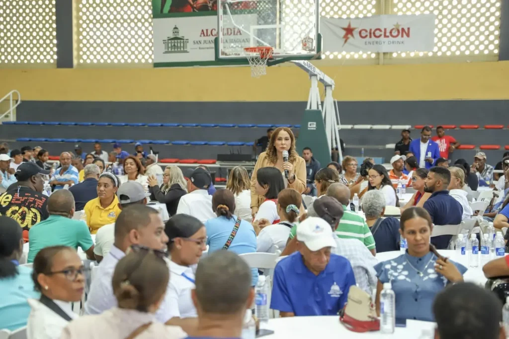 San Juan recibe a Supérate con reclamos por más cobertura y ayudas más altas