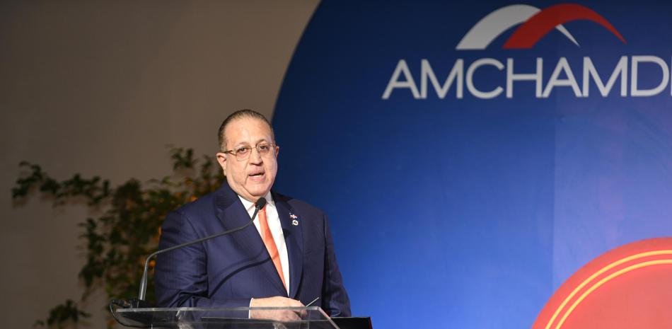 Díaz contrapone el 4.2% de crecimiento con la percepción en la calle