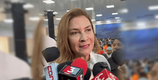 Carolina Mejía pone el foco en la paternidad responsable durante jornada de asistencia social