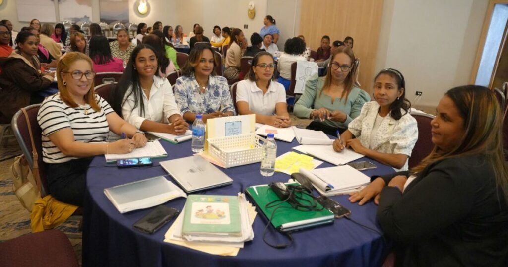 MINERD activa capacitación masiva a dos semanas del inicio escolar y pone bajo prueba sus resultados en aula