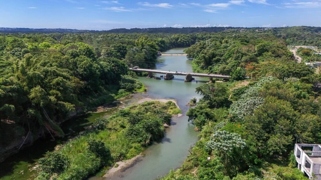 Sequía desploma producción de agua en el Haina y agrava presión sobre el servicio en el Gran Santo Domingo