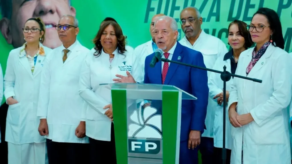 FP alerta sobre presión extrema en hospitales y expone fallas que agravan la crisis de atención