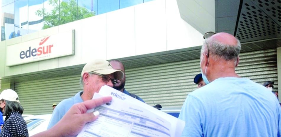 Denuncias por facturas de Edesur de hasta 200% elevan presión por explicaciones y control del servicio