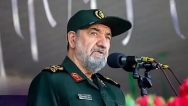 Irán niega complot contra Barron Trump mientras crece la presión por aclarar amenazas y propaganda en torno al caso