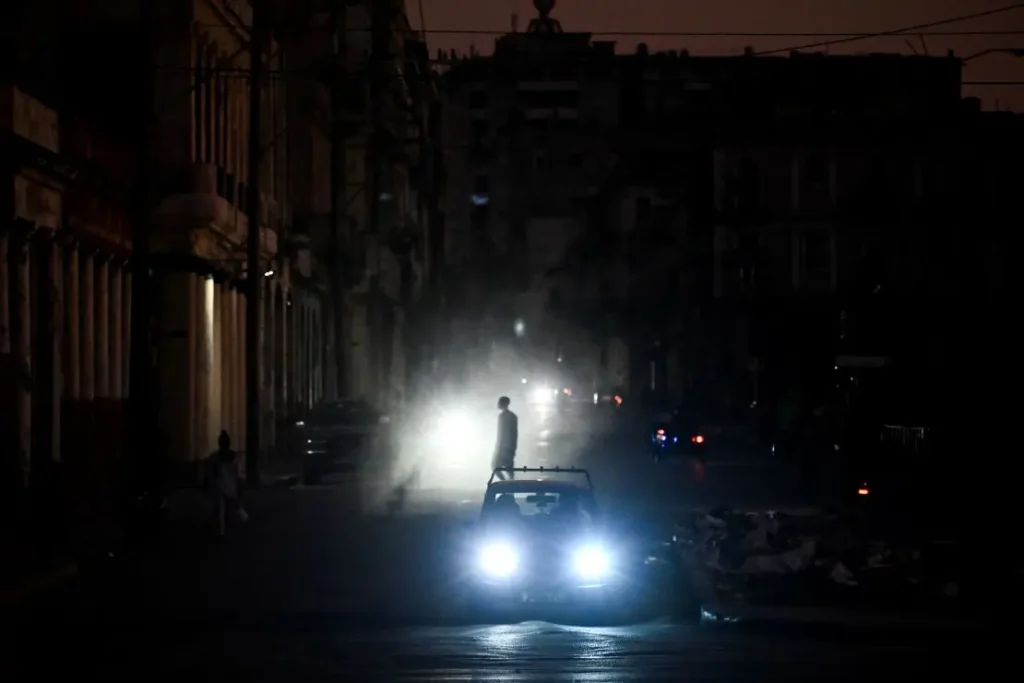 Cuba se encamina a otra jornada de cortes severos con hasta un 67 % de la isla sin electricidad