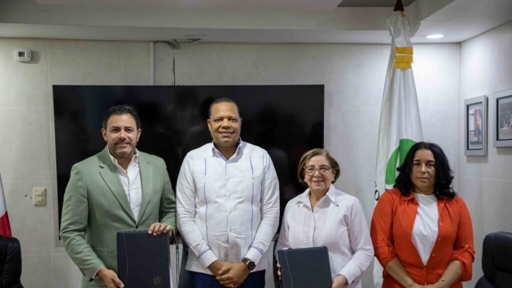 Nuevas oficinas de Pro Consumidor en Ocoa y Hermanas Mirabal reavivan la exigencia de resultados