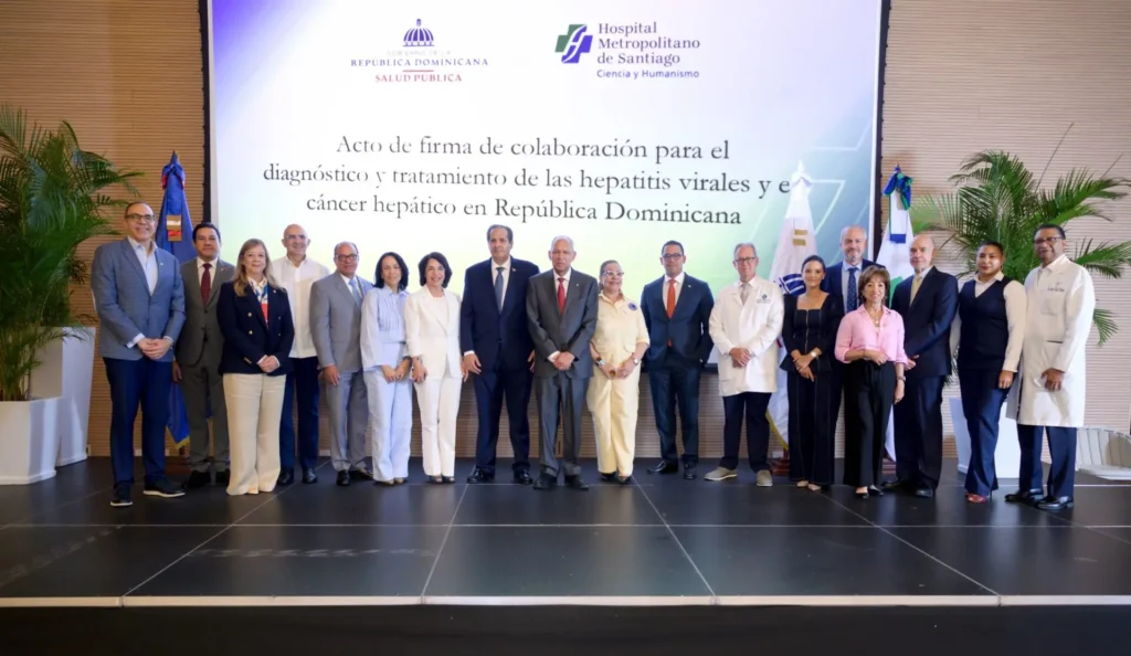 Salud Pública lleva a un hospital privado tratamientos de alto costo en el Cibao y abre un nuevo frente de vigilancia sobre la respuesta estatal