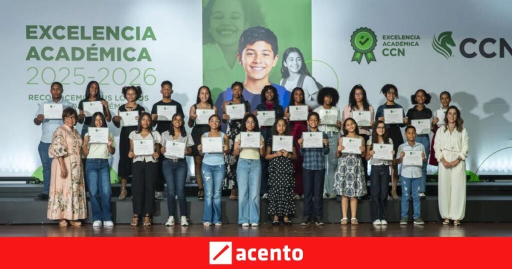 CCN reconoce a 331 hijos de sus colaboradores y subraya el valor de la excelencia académica