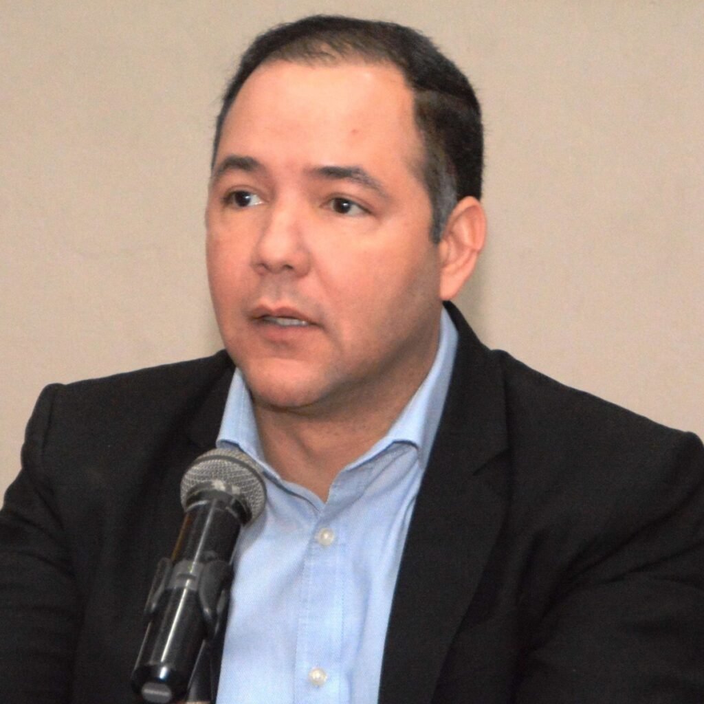 Pujols defiende a Ventura Camejo y responsabiliza al Gobierno por el registro de servidores públicos