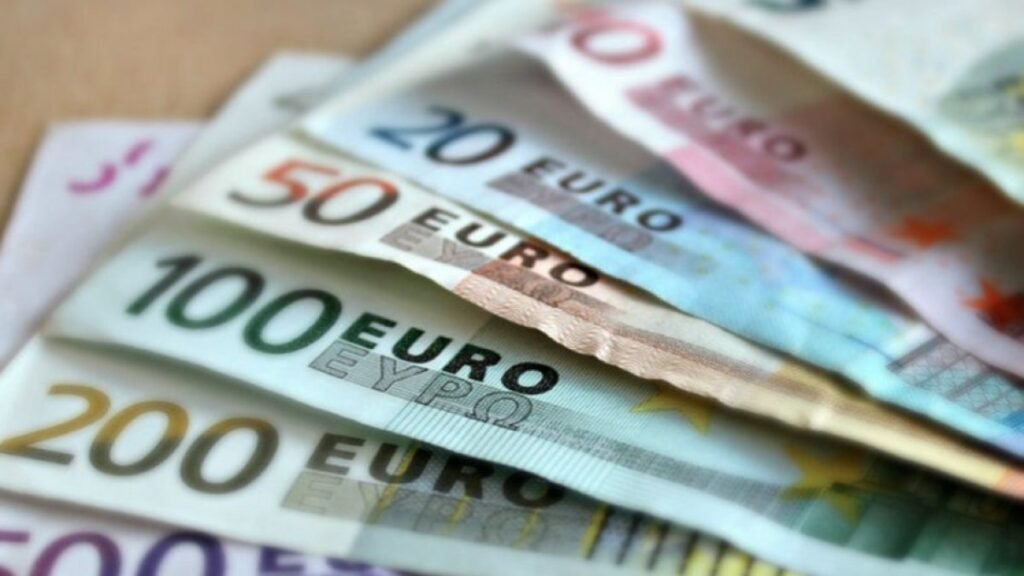 La eurozona ve subir la inflación al 2,9 % y el euro cede ante la presión de la energía