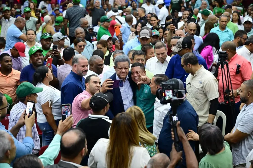 Fuerza del Pueblo muestra su avance territorial y Leonel apuesta a 2028