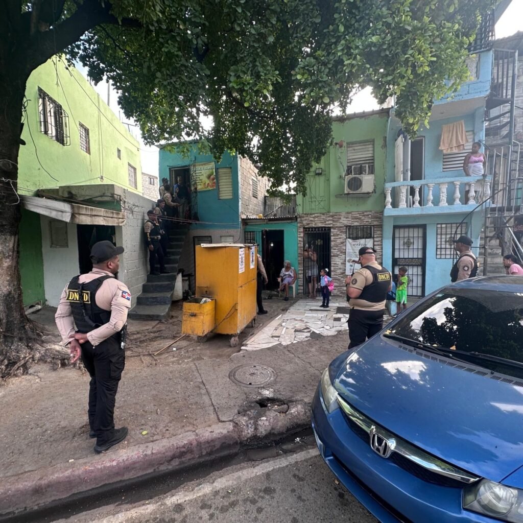DNCD reporta 41 arrestos y 17,033.40 gramos ocupados en operativos que exponen la persistencia del microtráfico