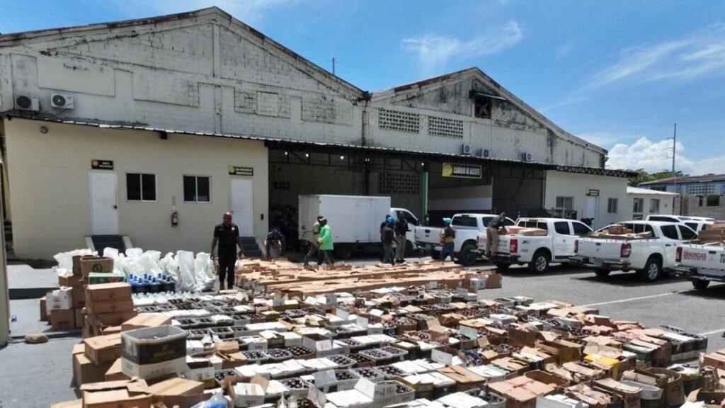 Desmantelan fábrica clandestina de ron adulterado en Yaguate y vuelve la alerta sobre control del mercado