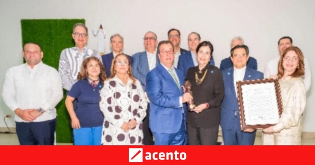 Premio al Centro León reabre el debate sobre qué desarrollo vigila Santiago