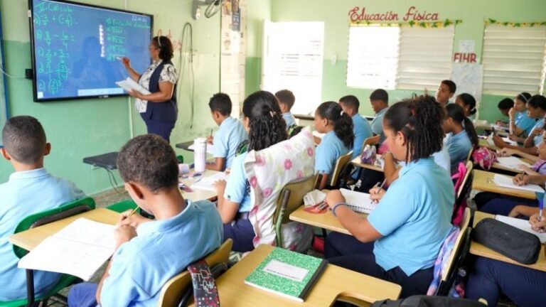 PISA 2025 confirma mejora limitada: RD sigue en la cola regional pese al discurso de avances