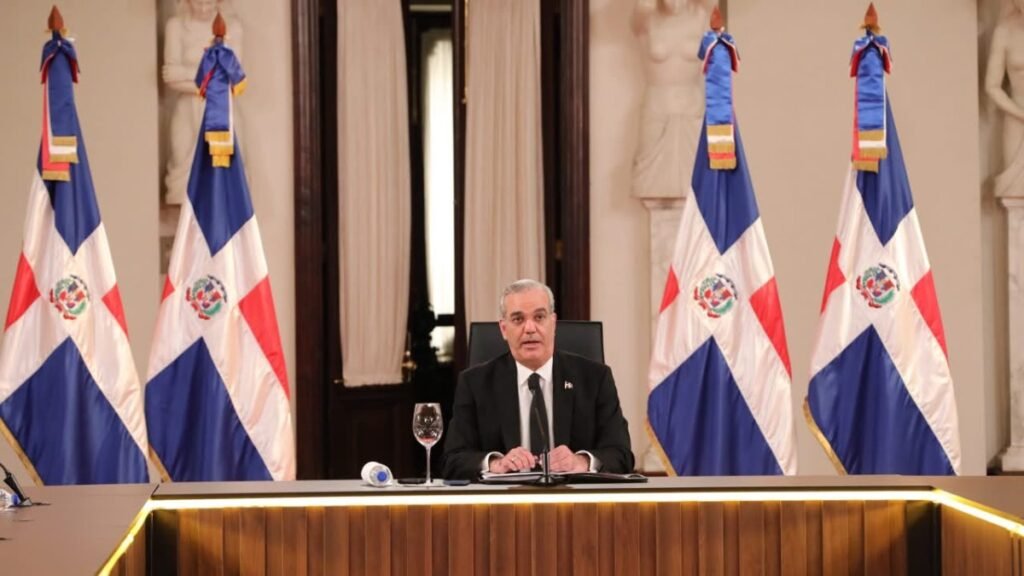 Gobierno exhibe baja de la pobreza, pero admite inflación fuera de meta en su balance de 2026